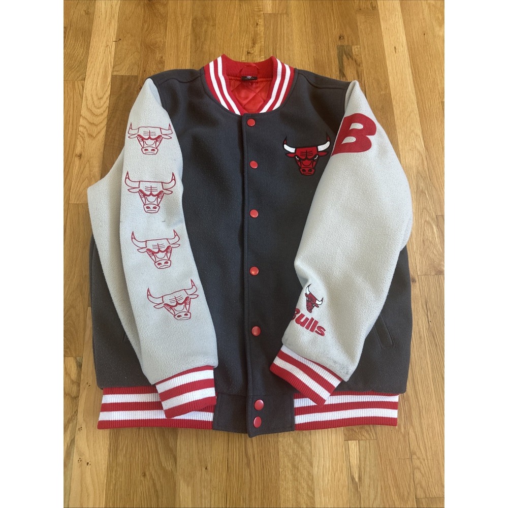 Vintage 80s NBA Chicago Bulls Varsity Jacket Size Large. (rare‎ Colors) Perfect
